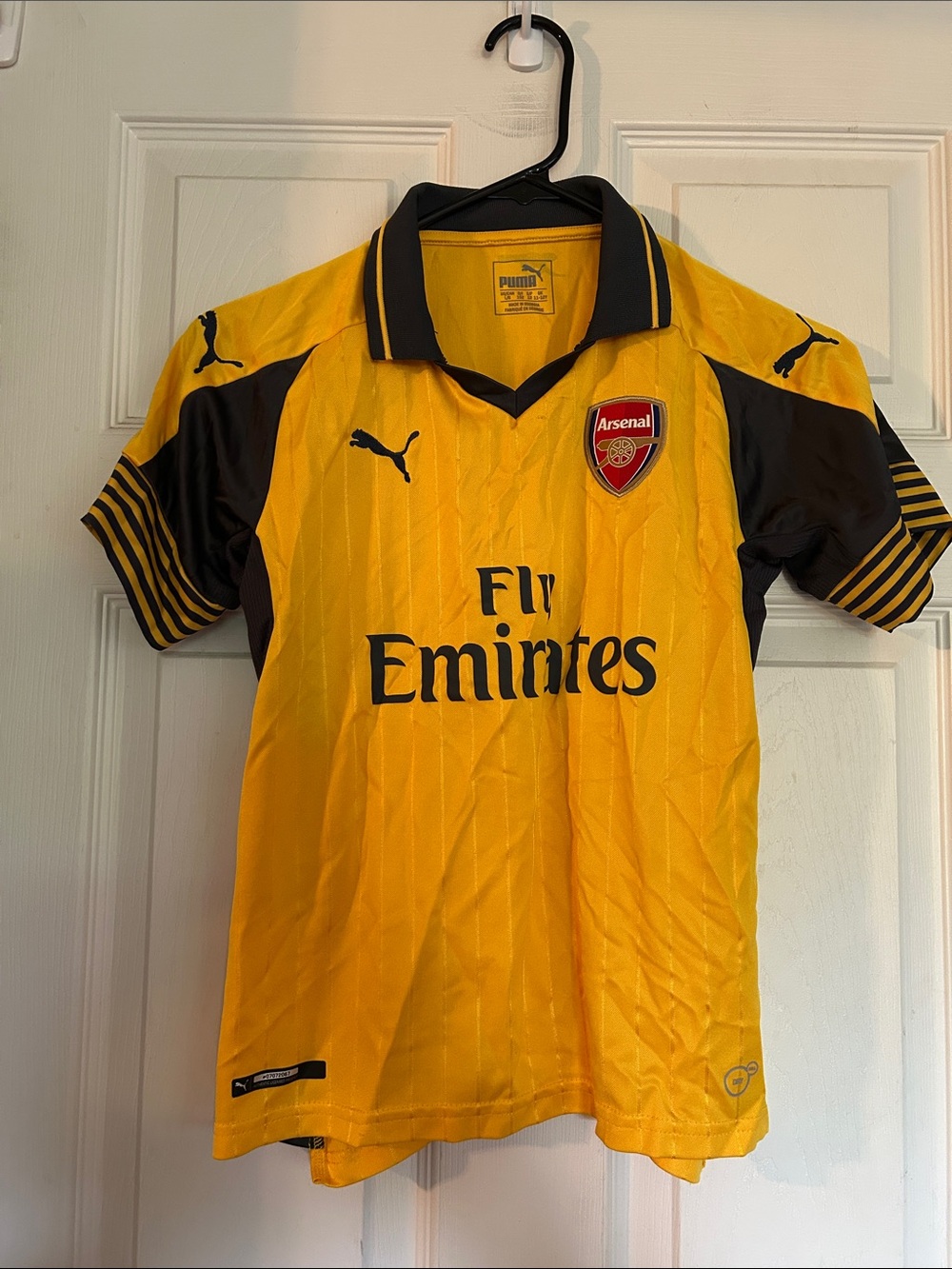 Puma Arsenal Yellow and Black Kids Vintage Football Jersey